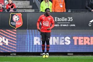 罗马诺:多家俱乐部有意雷恩前锋卡里姆恩多,已与球员初步接触